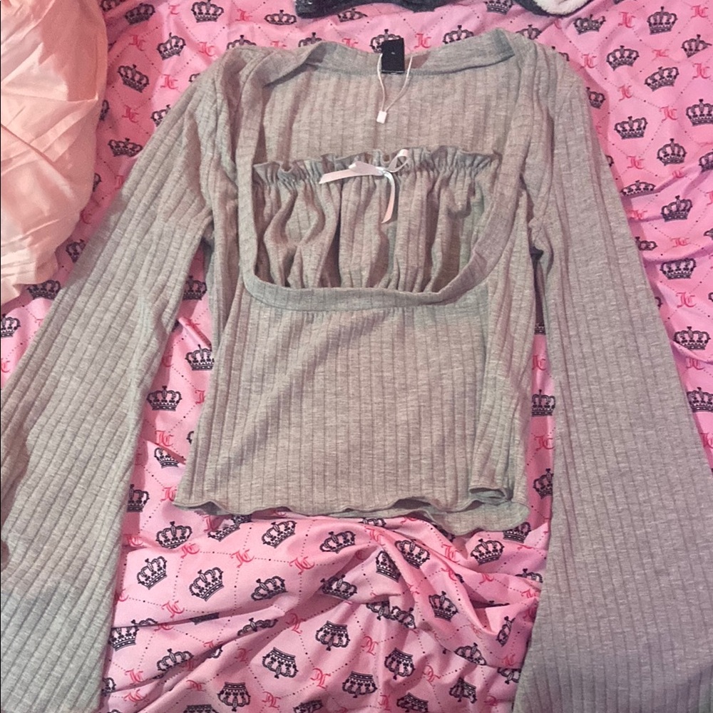 Gray Ribbed Long Sleeve Top